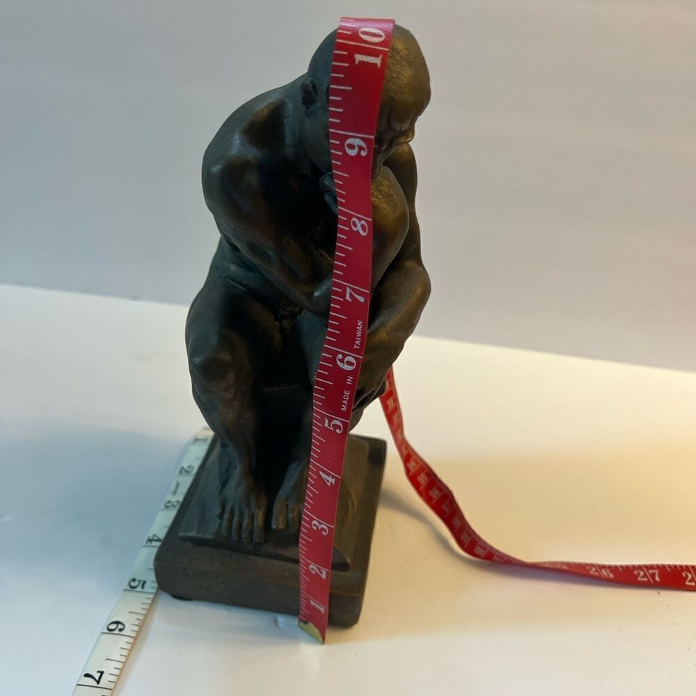 The Thinker Statue - Picture 7 of 9
